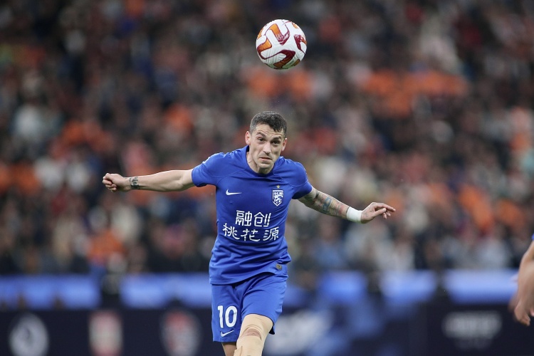 斯基拉：中超舊將斯坦丘接近免簽加盟熱那亞，合同期限到2027年
